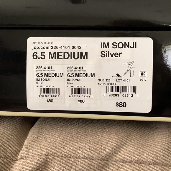 Silver Rhinestone Embossed Heels - Picture 10 of 10